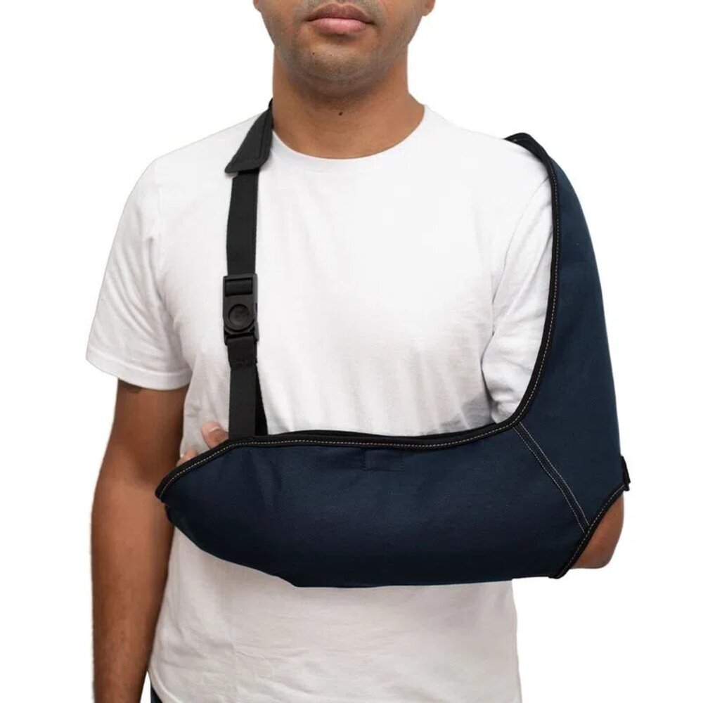 0a25687b55ca0d2b812a5617605f33f8.jpg 0a25687b55ca0d2b812a5617605f33f8 Tipoia Estabilizadora Velpeau com Orifício - Mercur